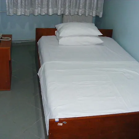 Hotel Venedik 3*